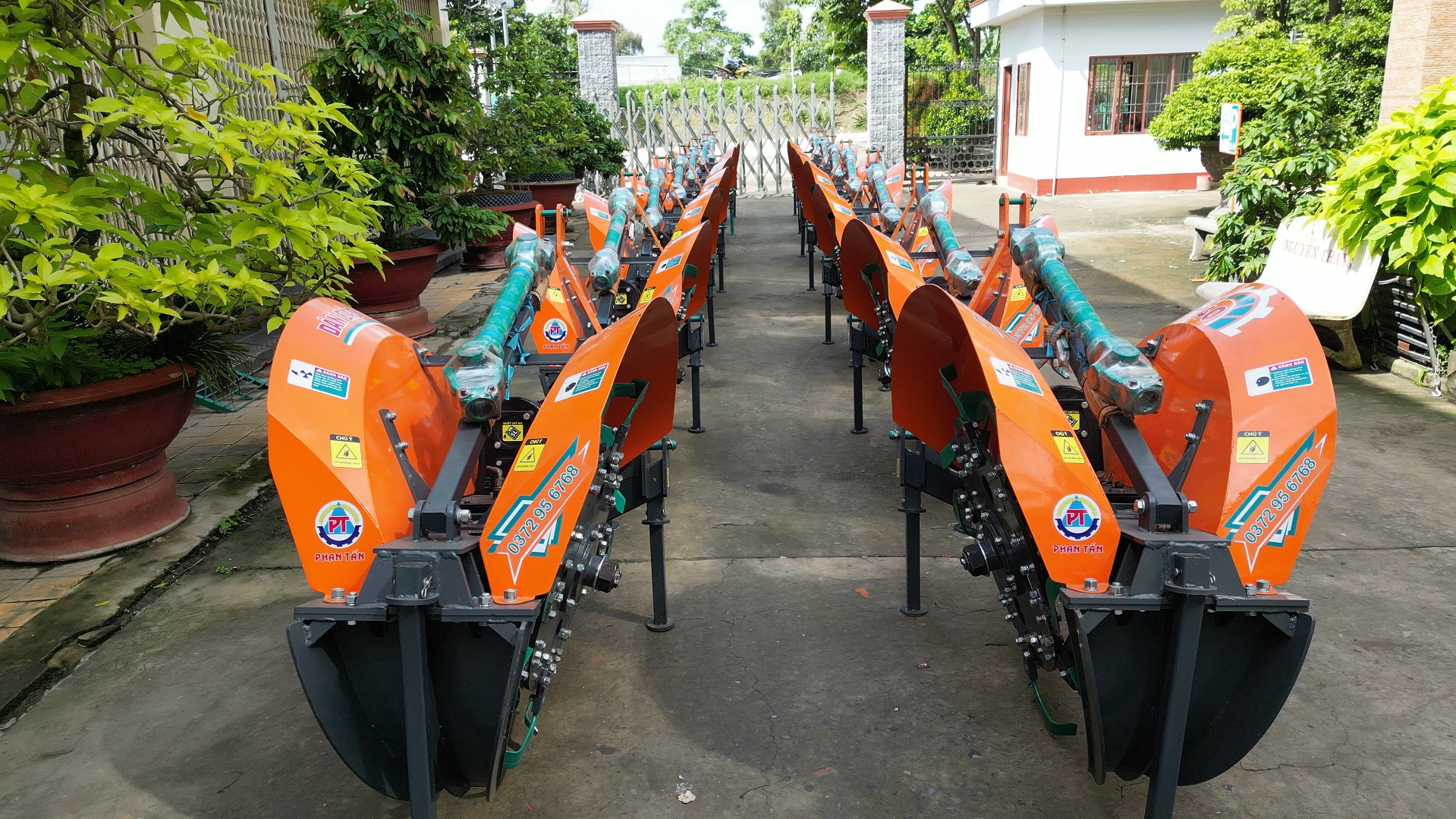 Dàn đào đường nước Phan Tấn do công ty Phan Tấn nghiên cứu, thiết kế và sản xuất