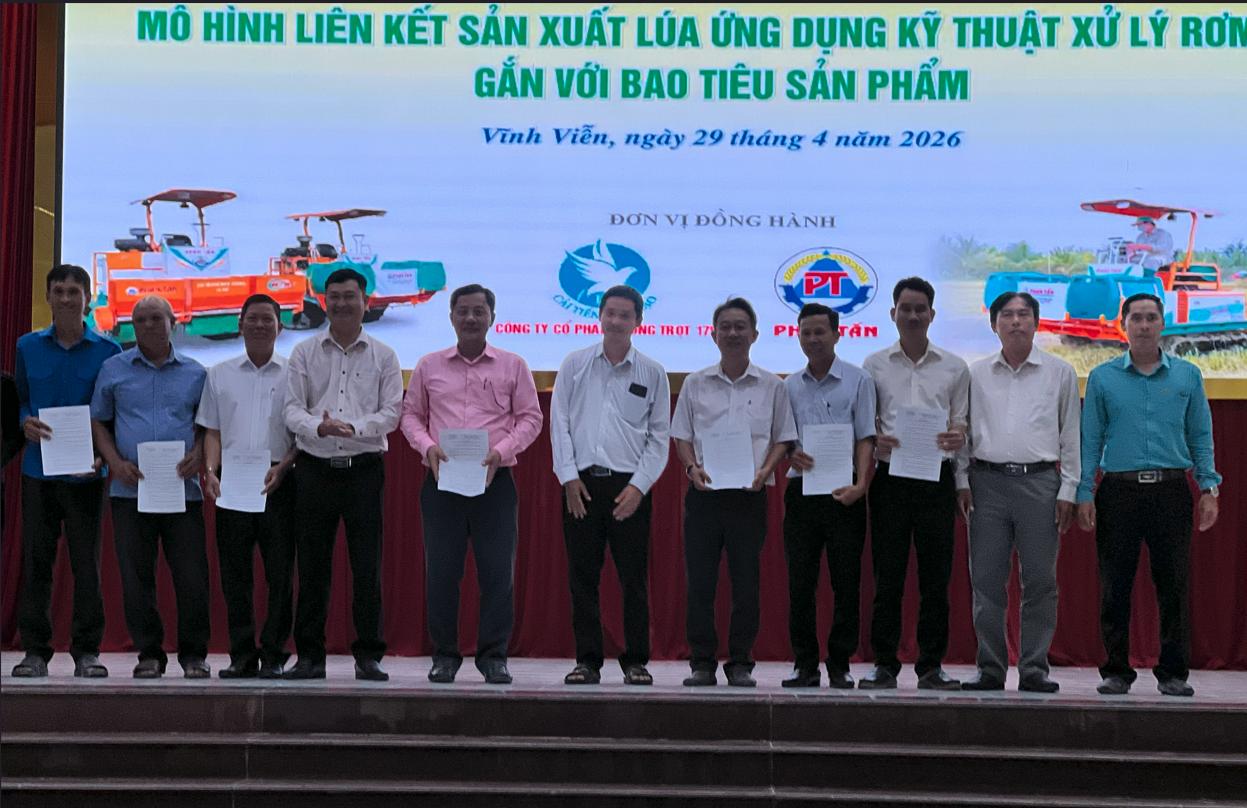 trình diễn máy phun xã vĩnh viễn